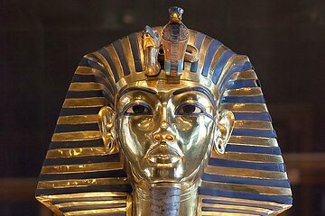 Full Day Tour To Giza Pyramids And The Egyptian Museum