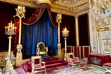 Private Tour in Fontainebleau Palace with Skip-The-Line Ticket