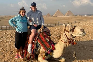 Private Day Tour Giza Pyramids, Sphinx, Memphis, and Saqqara