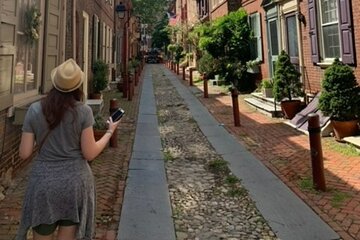 Self-Guided Scavenger Hunt in Philadelphia