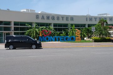 Private Round Trip Airport Transfer from Montego Bay to Ocho Rios