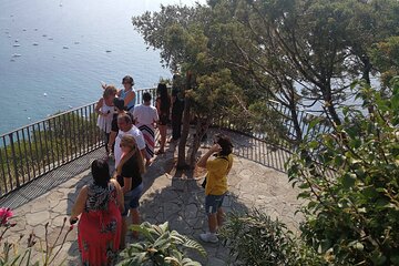 Excursion to the Amalfi Coast with 1-hour boat tour