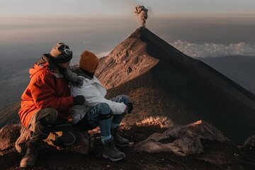 Acatenango Volcano Overnight Hiking from Antigua - 2 Days Private Tour