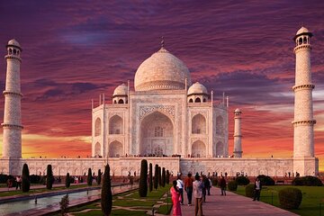 Private Same Day Trip to Agra from Delhi by Road