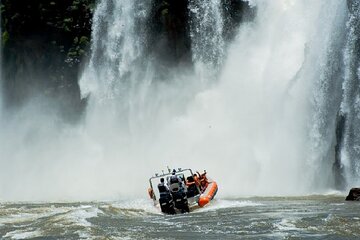 Iguassu Falls on the Brazilian Side: Macuco Safari, Helicopter Flight, Bird Park