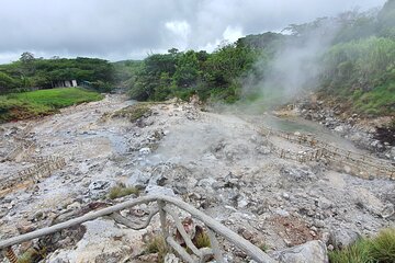  volcano-3waterfalls-horses -hotsprings -mudbath-hanging Bridges