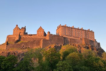 Guided Walking Tour of Edinburgh Old Town