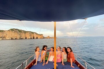 Classic Boat Tour of Naples Bay