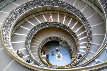 VIP Skip-the-Line Guided Tour: Sistine Chapel & Vatican Museums