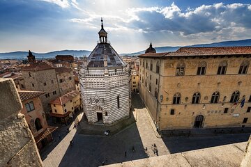 Private Walking Tour in Pistoia