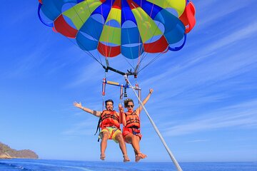 15 Minutes Parasailing in Punta Cana
