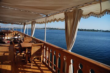 Budget Sailing Nile cruise from Aswan to Luxor for 2 nights