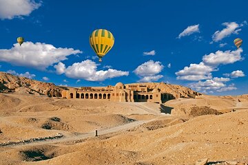 Nile cruise Luxor and Aswan for 7 nights includes tours,abu simbel,air balloon