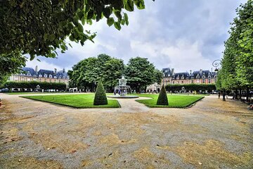 Le Marais, Metro and Indian Meal in Paris