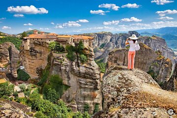 Meteora, monasteries, Theopetra cave 130000bc & 300 battlefield