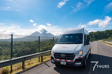 Private Transportation from LIBERIA AIRPORT to LA FORTUNA