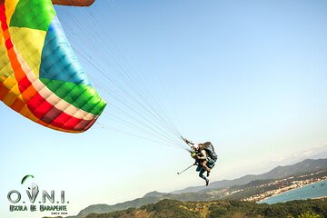 Paragliding flight with instructor in Florianópolis