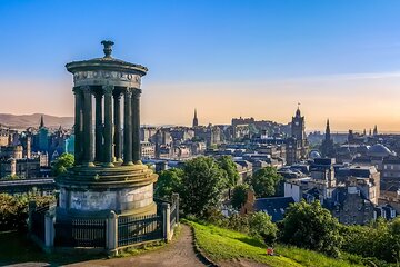 Explore Edinburgh: Remarkable Self-Guided Audio Walking Tour