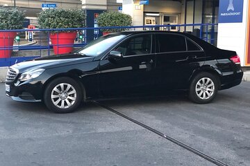Private one way transfer from Paris to Reims or back