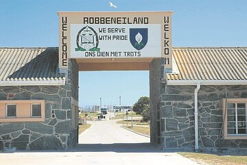 Robben Island Tour with Tickets Included