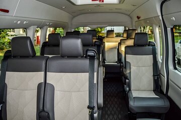 Victoria Falls Airport /Shuttles/Ground Transfers