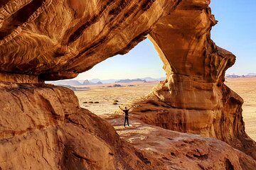 Best of Wadi Rum | Full day jeep tour + overnight in bedouin camp | Pack all-in