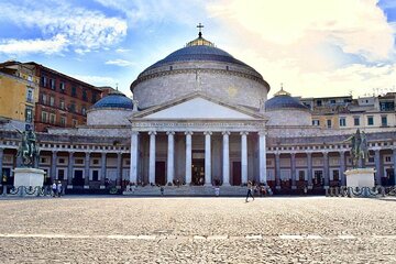 Sightseeing Tour of Napoli