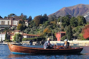 Bellagio Rowing Experience with a Vintage wooden boat