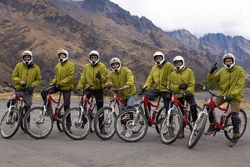 Inca Jungle Trek to Machu Picchu 4 days with Rafting and zip line