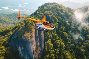 Beyond the Range - 30 minute Rainforest Scenic Flight