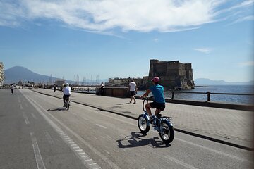 Naples 8 hours Daily Electric Bike