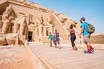 Enjoy Amazing 3-Nights Cruise From Aswan To Luxor ,Tours& Balloon,Abu Simbel