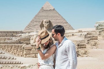 Private Tour to Giza Pyramids & Sphinx