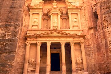 Full-Day Tour of Petra Temple By Ferry & Lunch - Sharm El Sheikh