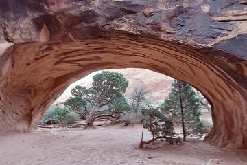 Unique Sunset Experience At Arches Private Hike At Devil's Garden