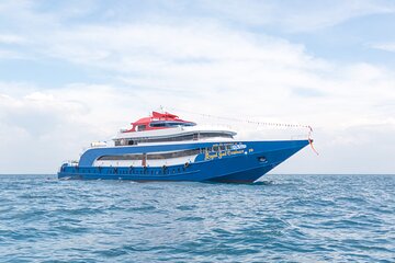 Ferry from Phi Phi Islands to Phuket with Dropoff Service by Royal Jet Cruiser