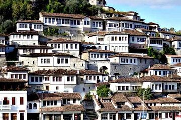 Berat & Durres and Belsh Lake Day Tour from Tirana 