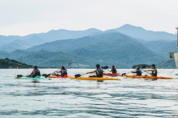 Kayaking experience through the islands of Paraty