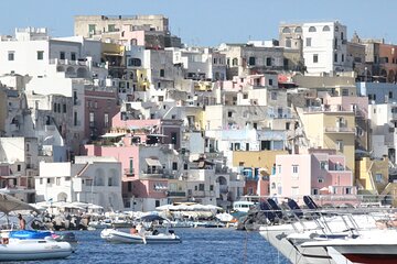 Guided Tour of the Procida Island from Naples. Shared semi-private max 8 pax