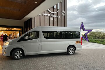 Private Airport Transportation to Planet Hollywood Hotel