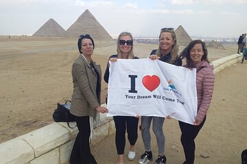Cairo: Pyramids and Museum on Private tour, No Hidden Cost.