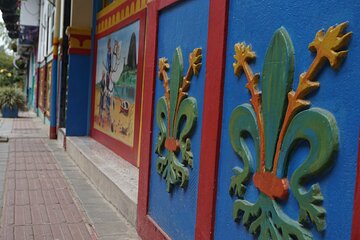 90 Minute Walking Tour of Guatapé