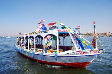 Private City Tour One Hour By Horse Carriage & 1 hour River Nile boat tour-Luxor