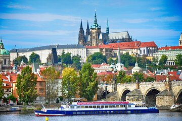 Prague Half Day City Tour Including Vltava River Cruise