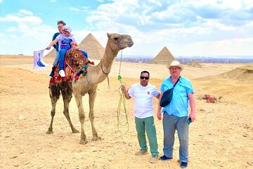 Combo Deal- Visit Pyramids of Giza & Egyptian Museum with Nile Dinner Cruise