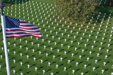 Normandy, Omaha Beach & US Cemetery Full-Day from Paris