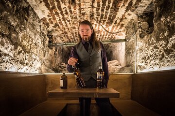 90-minute introduction to Whisky in the Old Town of Edinburgh