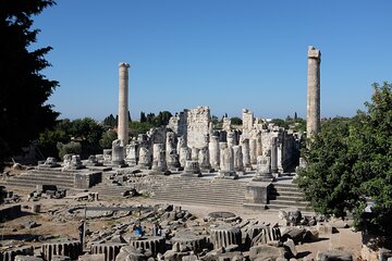 Archeological Tour from Kusadasi: Priene, Miletus and Didyma