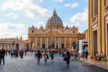 St. Peter's Basilica with Dome Guided Group Tour
