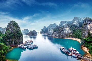 Full-Day Tour of Halong Bay Vietnam